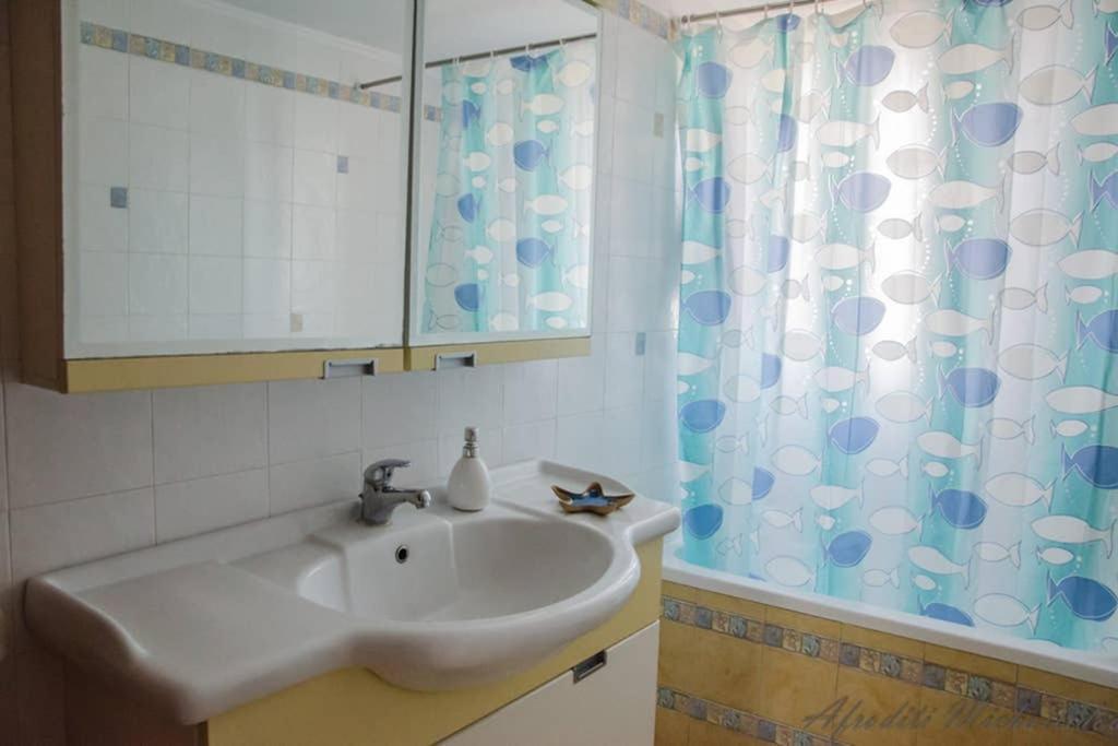 شقة Paressa'S House نيكيتي المظهر الخارجي الصورة